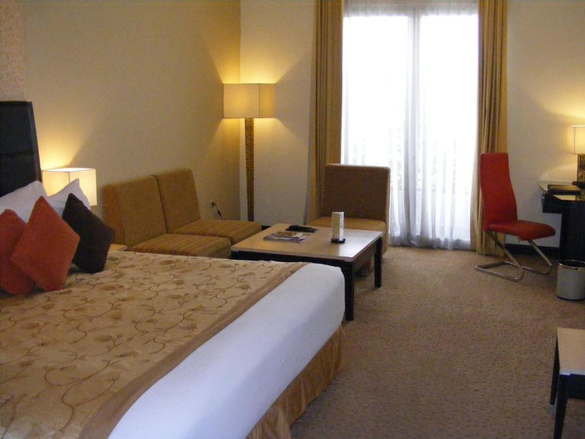 Golden Flower By Kagum Hotels Bandung Kültér fotó
