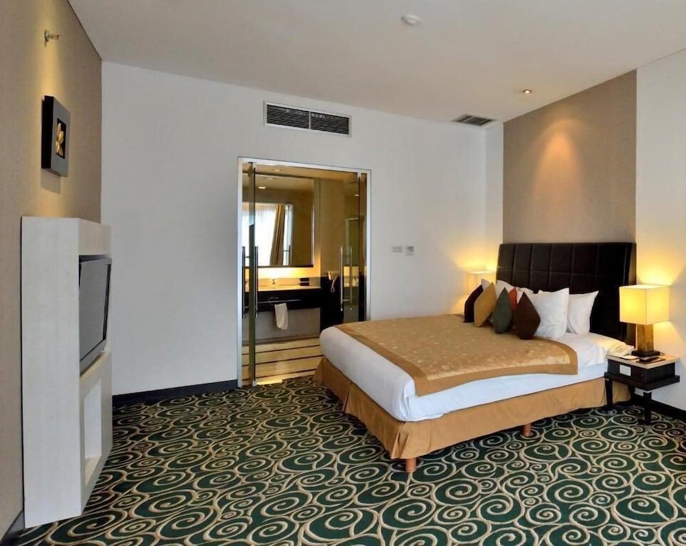 Golden Flower By Kagum Hotels Bandung Kültér fotó