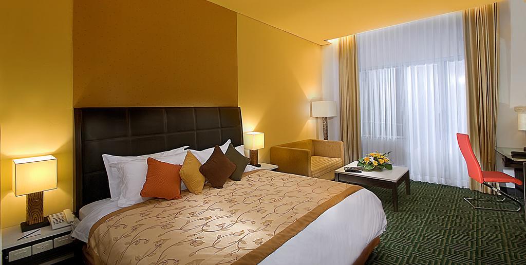 Golden Flower By Kagum Hotels Bandung Kültér fotó
