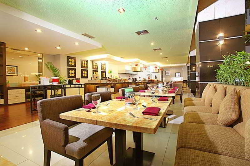 Golden Flower By Kagum Hotels Bandung Kültér fotó